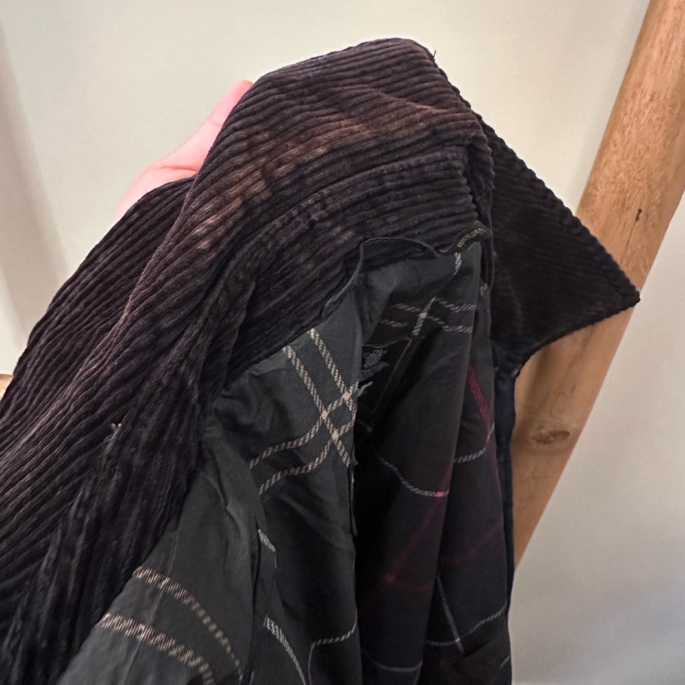 Barbour Quilted Jacket - Navy and Black - Picture 3 of 6
